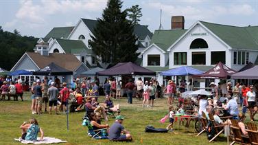 Image for: Brews & Grooves